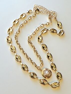 2 Elegant Gold Necklaces: 1 with Pearl Pendant & 1 Puffed Mariner Link